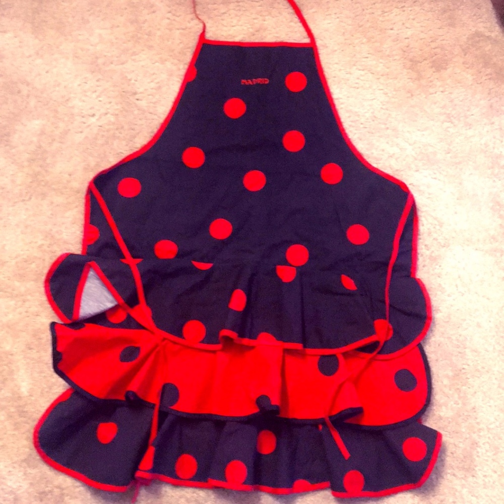 Red and Black Apron from Madrid